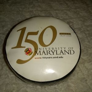 Vintage UMD black t-shirt 🐢